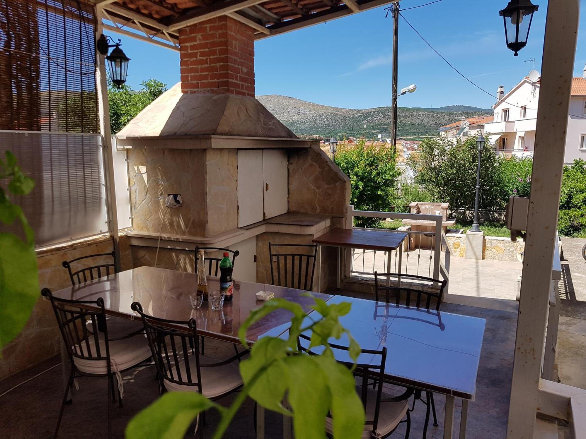 Mravak Apartments Trogir Buitenkant foto