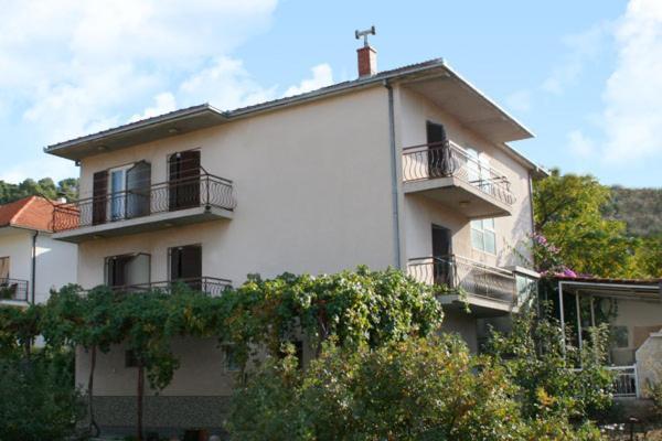 Mravak Apartments Trogir Buitenkant foto