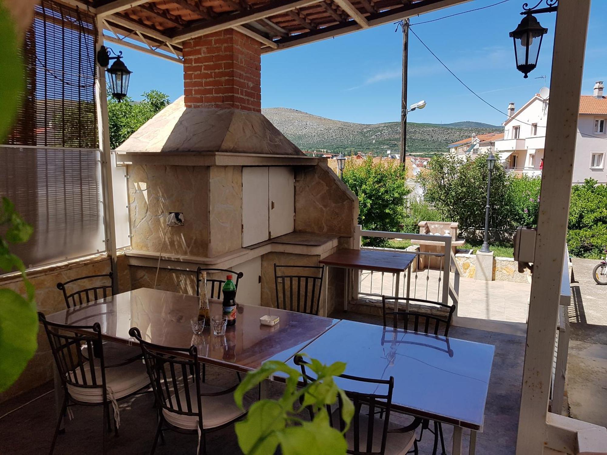 Mravak Apartments Trogir Buitenkant foto