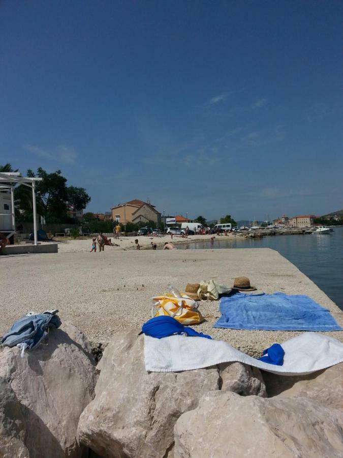 Mravak Apartments Trogir Buitenkant foto