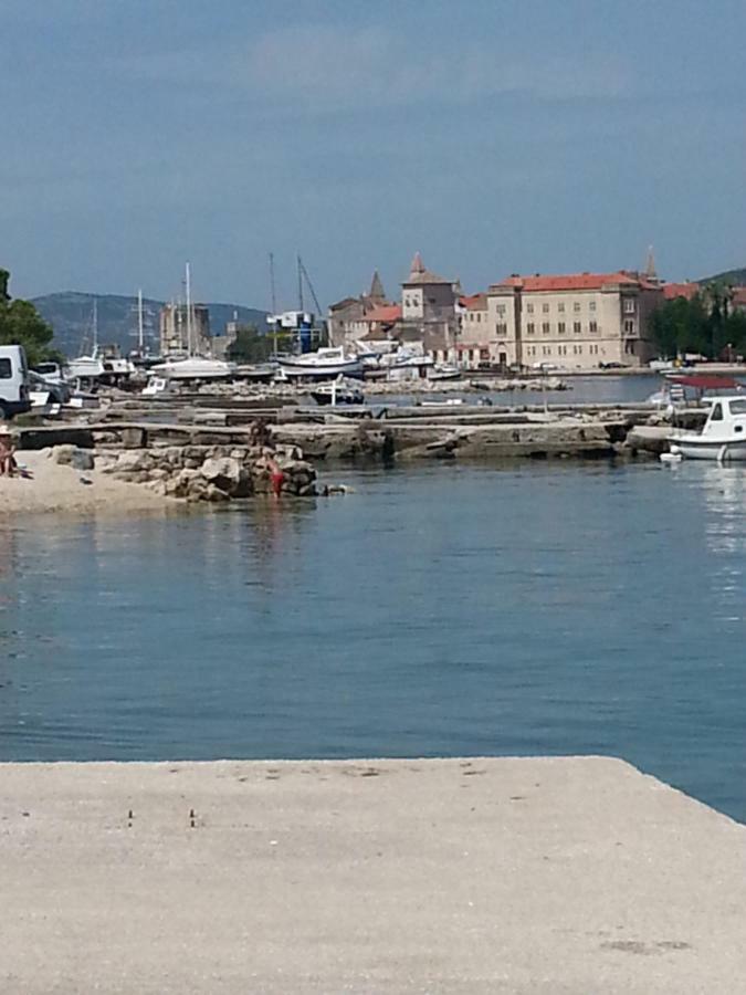 Mravak Apartments Trogir Buitenkant foto
