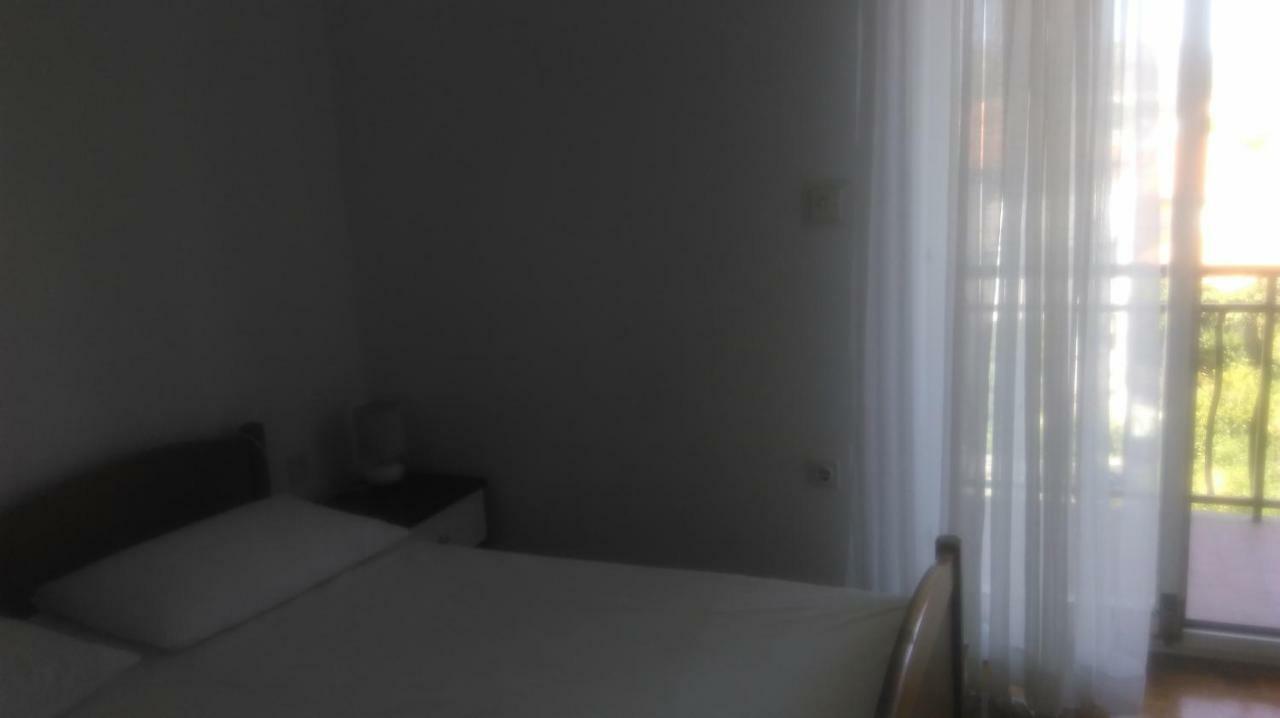 Mravak Apartments Trogir Buitenkant foto